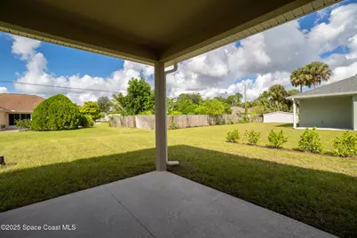 834 Hartsdale Avenue SW, Palm Bay, FL 32908 - Photo 16