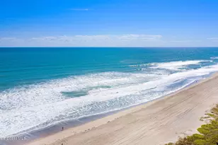 105 La Costa St, Melbourne Beach, FL 32951 - Photo 4