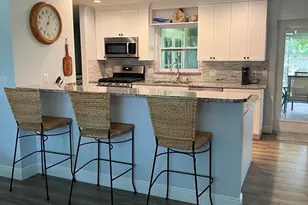 821 Hanover Ct, Rockledge, FL 32955 - Photo 2