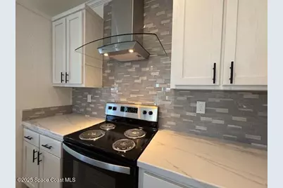 571 Tarpon Drive, Barefoot Bay, FL 32976 - Photo 8