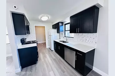 1076 Hermosa Drive, Rockledge, FL 32955 - Photo 2