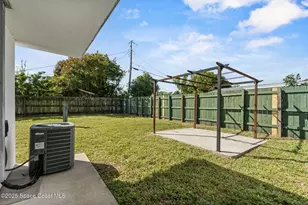 676 Cheyenne Ave, Melbourne, FL 32935 - Photo 34