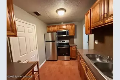 415 S Robbins Avenue #B, Titusville, FL 32796 - Photo 4