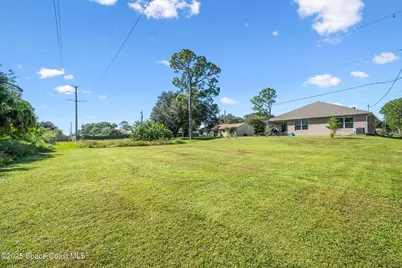 1263 Lamplighter Drive NW, Palm Bay, FL 32907 - Photo 36