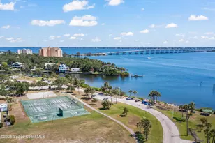 693 Orange Blossom Dr, Melbourne, FL 32935 - Photo 38