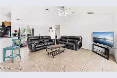 1247 Van Tassell Trail NE, Palm Bay, FL 32905 - Photo 4