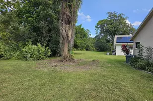 391 Cypress Point Dr, Melbourne, FL 32940 - Photo 28