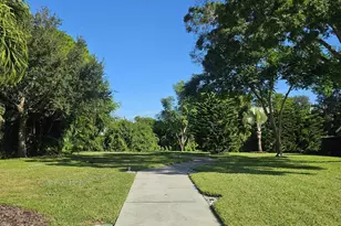 391 Cypress Point Dr, Melbourne, FL 32940 - Photo 6