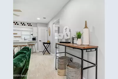 525/527 Wilson Avenue, Satellite Beach, FL 32937 - Photo 2