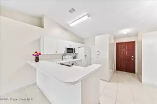 949 Bimini Ave, Melbourne, FL 32901 - Photo 8