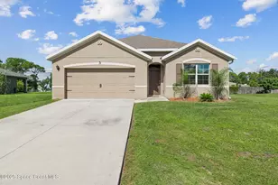 171 Knight St SE, Palm Bay, FL 32909 - Photo 2