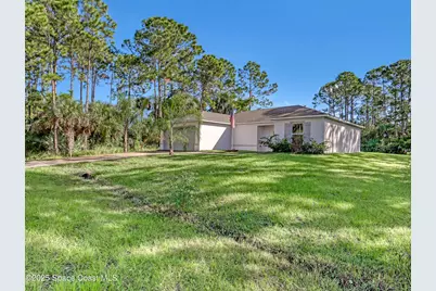 875 Natroma Avenue SW, Palm Bay, FL 32908 - Photo 2