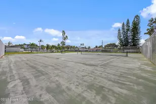 194 Queens Ct Ct, Satellite Beach, FL 32937 - Photo 34