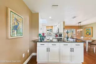 400 Oak Ridge Dr, Indialantic, FL 32903 - Photo 8