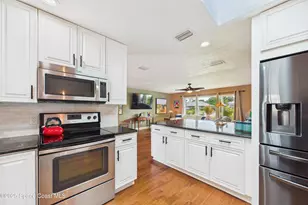 400 Oak Ridge Dr, Indialantic, FL 32903 - Photo 12