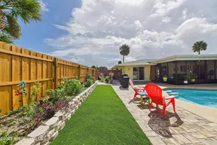 400 Oak Ridge Dr, Indialantic, FL 32903 - Photo 52