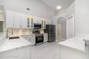 196 Sykes Loop Dr, Merritt Island, FL 32953 - Photo 4