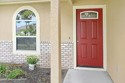 273 Jacaranda Avenue NW, Palm Bay, FL 32907 - Photo 2