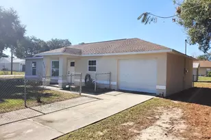 15890 SE 98th Ct, Summerfield, FL 34491 - Photo 2