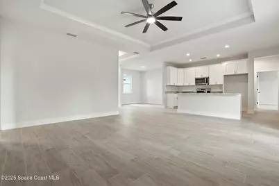 811 St Andre Boulevard SW, Palm Bay, FL 32908 - Photo 8