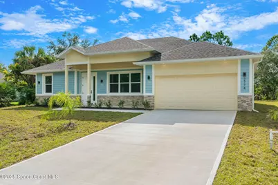 276 Americana Boulevard NW, Palm Bay, FL 32907 - Photo 2