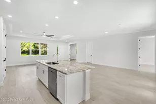 276 Americana Blvd NW, Palm Bay, FL 32907 - Photo 14