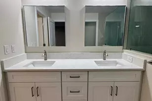 581 Toynbee Rd SW, Palm Bay, FL 32908 - Photo 16