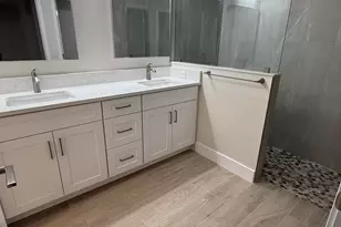 581 Toynbee Rd SW, Palm Bay, FL 32908 - Photo 14