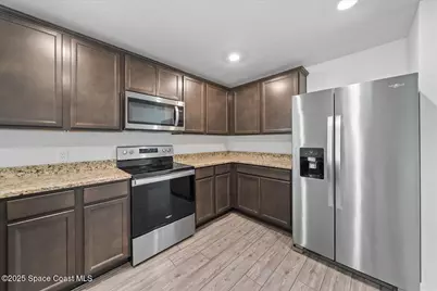 2528 Fleming Avenue SW, Palm Bay, FL 32908 - Photo 10