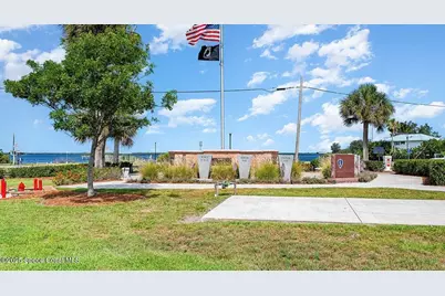 898 Riviera Avenue, Sebastian, FL 32958 - Photo 30