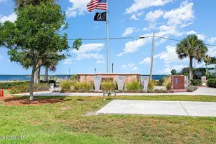 898 Riviera Ave, Sebastian, FL 32958 - Photo 30