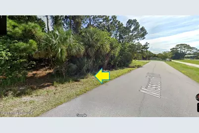 1759 Missouri Road NW, Palm Bay, FL 32907 - Photo 2