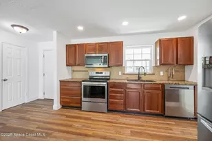 438 Monitor Ct, Merritt Island, FL 32952 - Photo 4