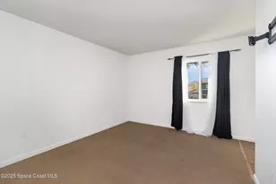 1020 Abada Ct NE, Palm Bay, FL 32905 - Photo 8