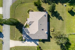 427 Hurst Rd NE, Palm Bay, FL 32907 - Photo 4