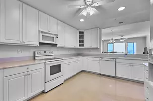 5 Indian River Ave, Titusville, FL 32796 - Photo 10