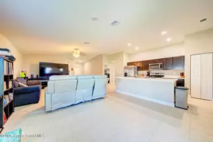 318 Silverfrost St SE, Palm Bay, FL 32909 - Photo 16