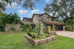 562 Lake Ashley Cir, Melbourne, FL 32904 - Photo 2