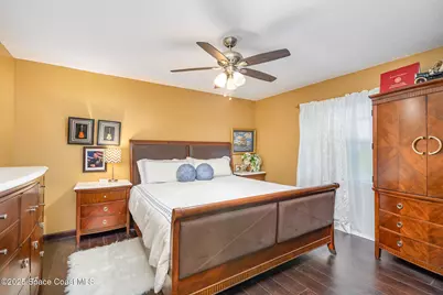 562 Lake Ashley Circle, Melbourne, FL 32904 - Photo 20