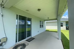 4633 Academic Ln, West Melbourne, FL 32904 - Photo 16