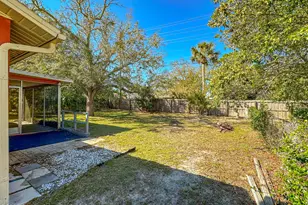 8215 Autumn Oak Ave, Port Richey, FL 34688 - Photo 6