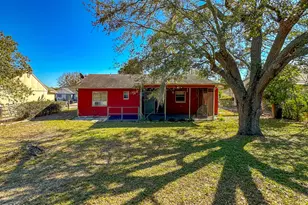 8215 Autumn Oak Ave, Port Richey, FL 34688 - Photo 8