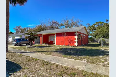 8215 Autumn Oak Avenue, Port Richey, FL 34688 - Photo 4