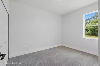 282 Americana Boulevard NW, Palm Bay, FL 32907 - Photo 14