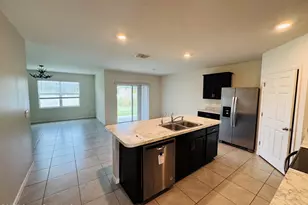 571 Coconut St SE, Palm Bay, FL 32909 - Photo 8