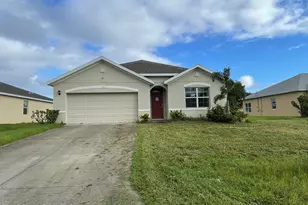 571 Coconut St SE, Palm Bay, FL 32909 - Photo 1
