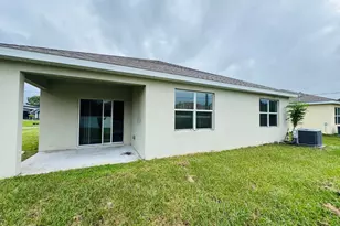 571 Coconut St SE, Palm Bay, FL 32909 - Photo 14