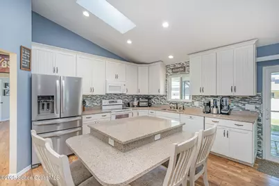 1781 Radisson Street NW, Palm Bay, FL 32907 - Photo 8