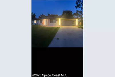 462 Breakwater Street SE, Palm Bay, FL 32909 - Photo 1