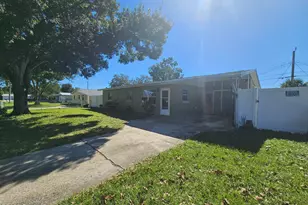 5120 Martin Ln, Melbourne, FL 32904 - Photo 2